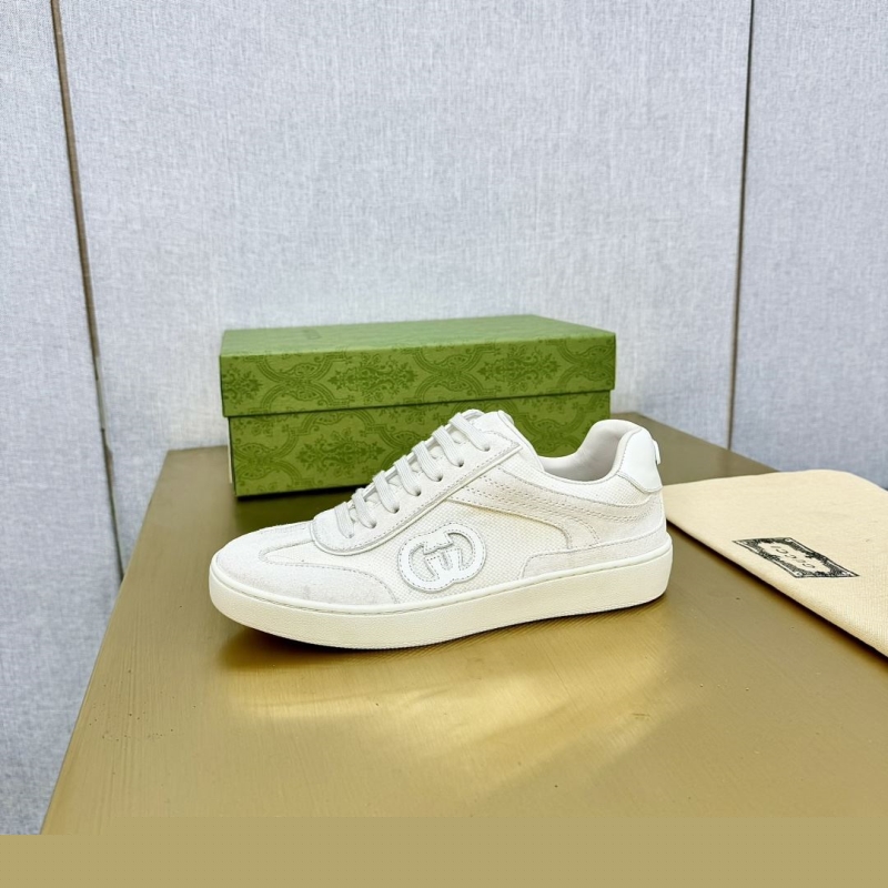G*u*i casual shoes